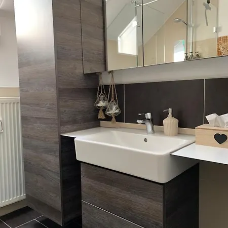 Gemuetliches & Schoenes Apartment Ichenhausen Zewnętrze zdjęcie