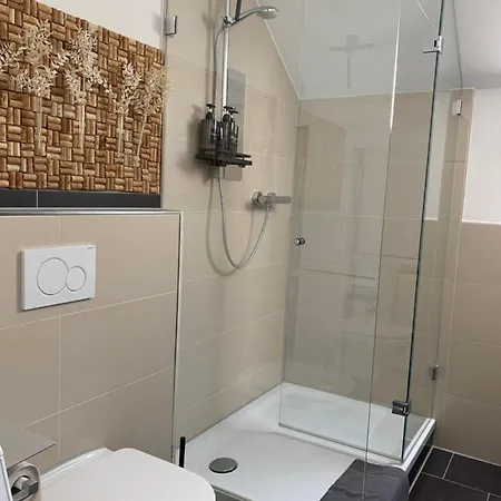 Gemuetliches & Schoenes Apartment Ichenhausen Zewnętrze zdjęcie