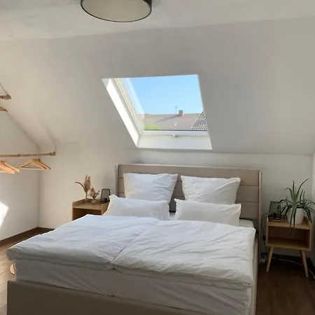 Gemuetliches & Schoenes Apartment Ichenhausen Zewnętrze zdjęcie